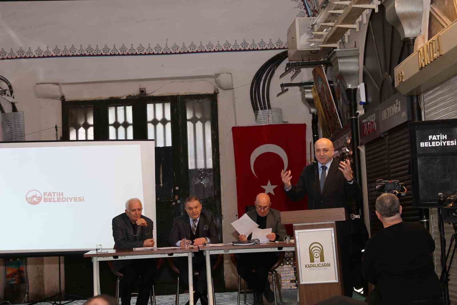 kapalicarsida baskanlik secimi yapildi ilhami yazici baskan secildi 2 arAXQQnJ