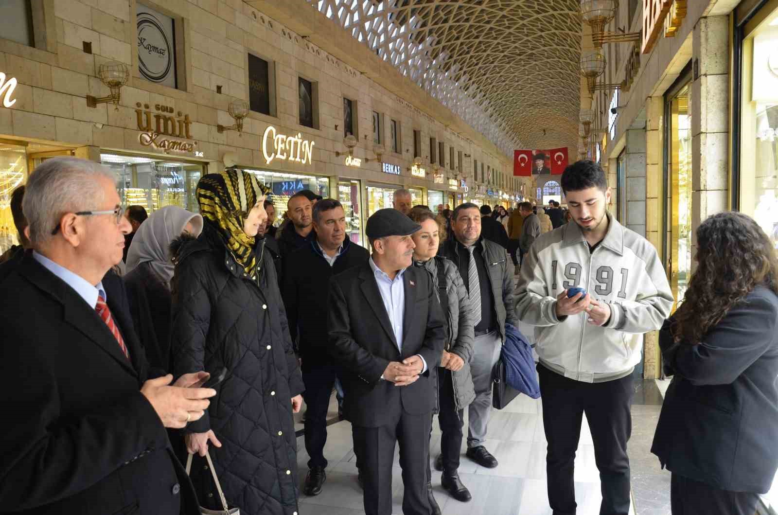 kapalicarsidaki isletmelere dumansiz hava sahasi bilgilendirmesi 0 NnZKz9R4