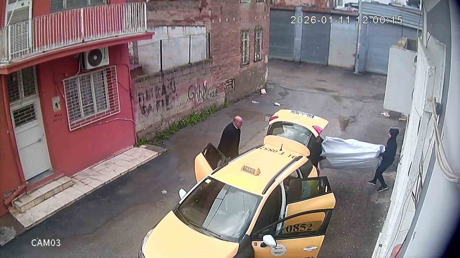 kapi ve damdaki delikten 1 milyonluk bisiklet calan 2 kardes tutuklandi 0 1RvRvUrD