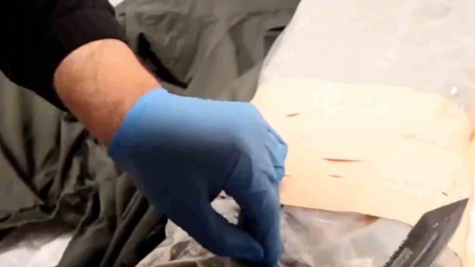 kapikulede 12 kilogram uyusturucu ele gecirildi 3