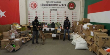 kapikulede-dev-operasyon-milyonlarca-liralik-kacak-esya-ve-uyusturucu-ele-gecirildi-OeeJv5GU.jpg