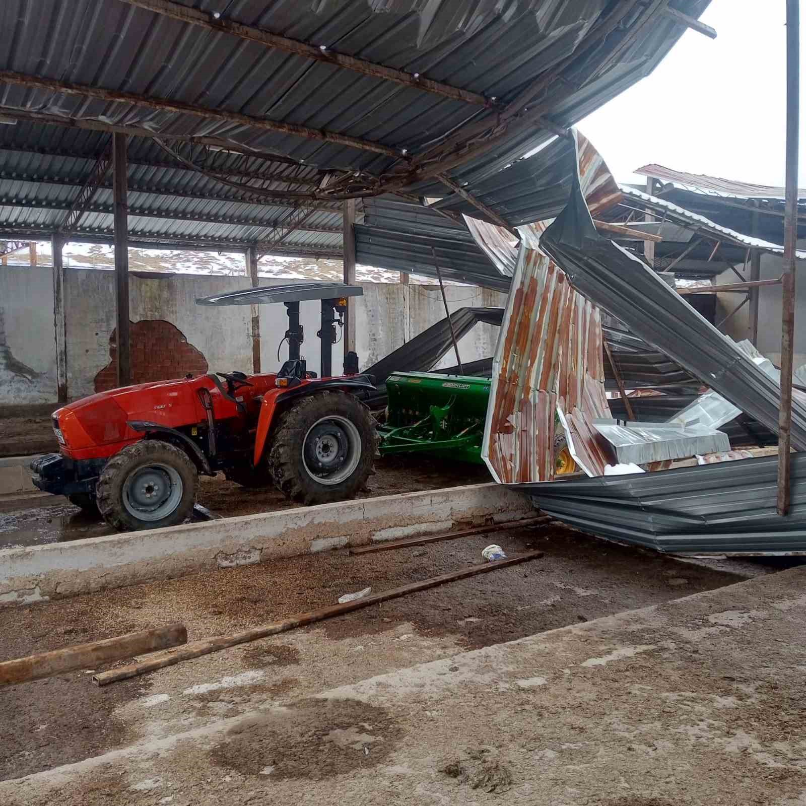kar birikintisi mandira catisini cokertti 4 ton bugday zarar gordu 3