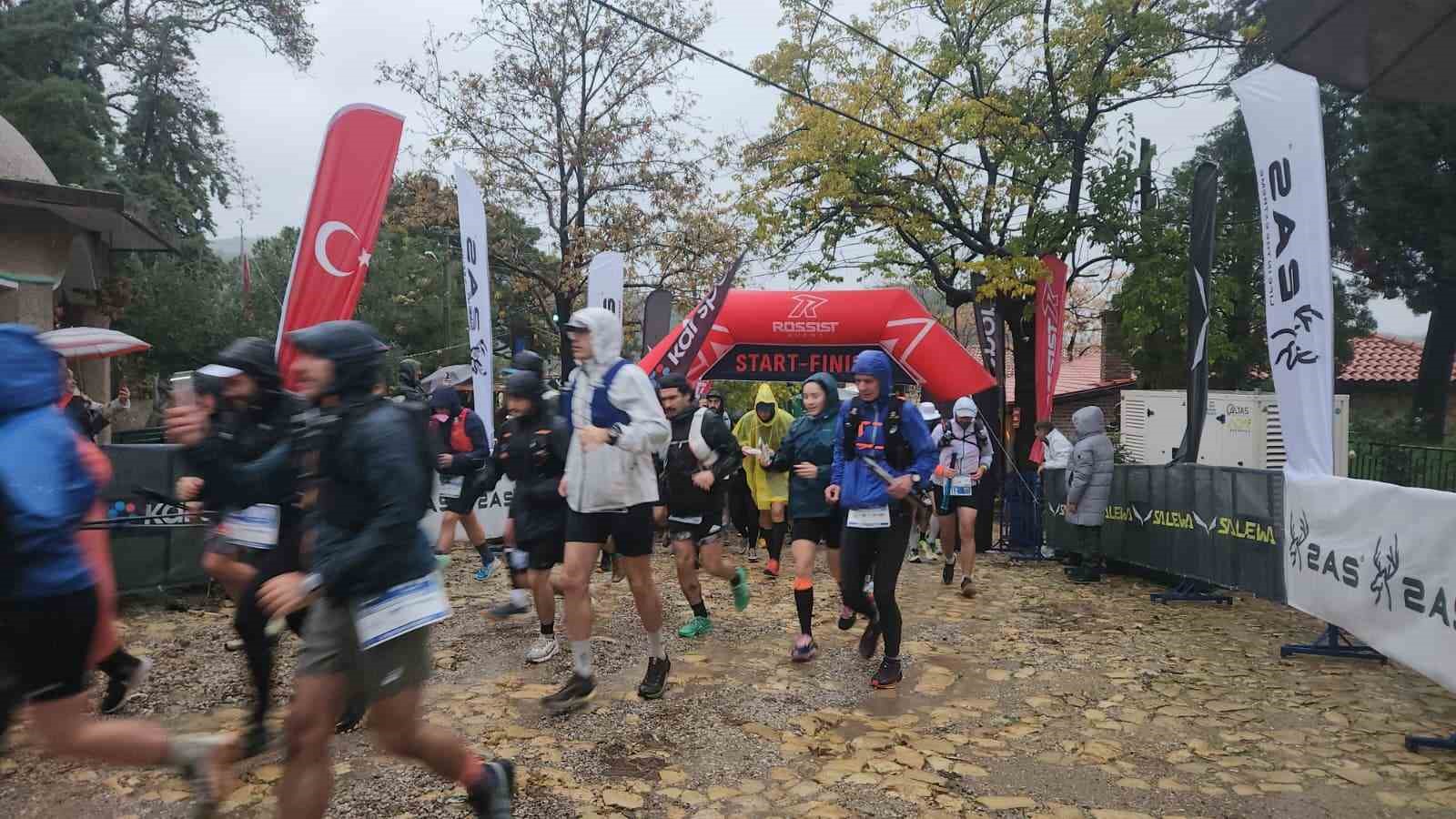 kar spor ida ultra saganak yagisa ragmen sorunsuz sekilde suruyor 6 7lHmXSCC