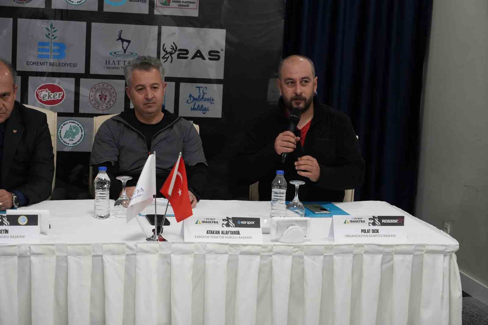 kar spor ida ultranin basin toplantisi yapildi 1 XzRjX8Ab