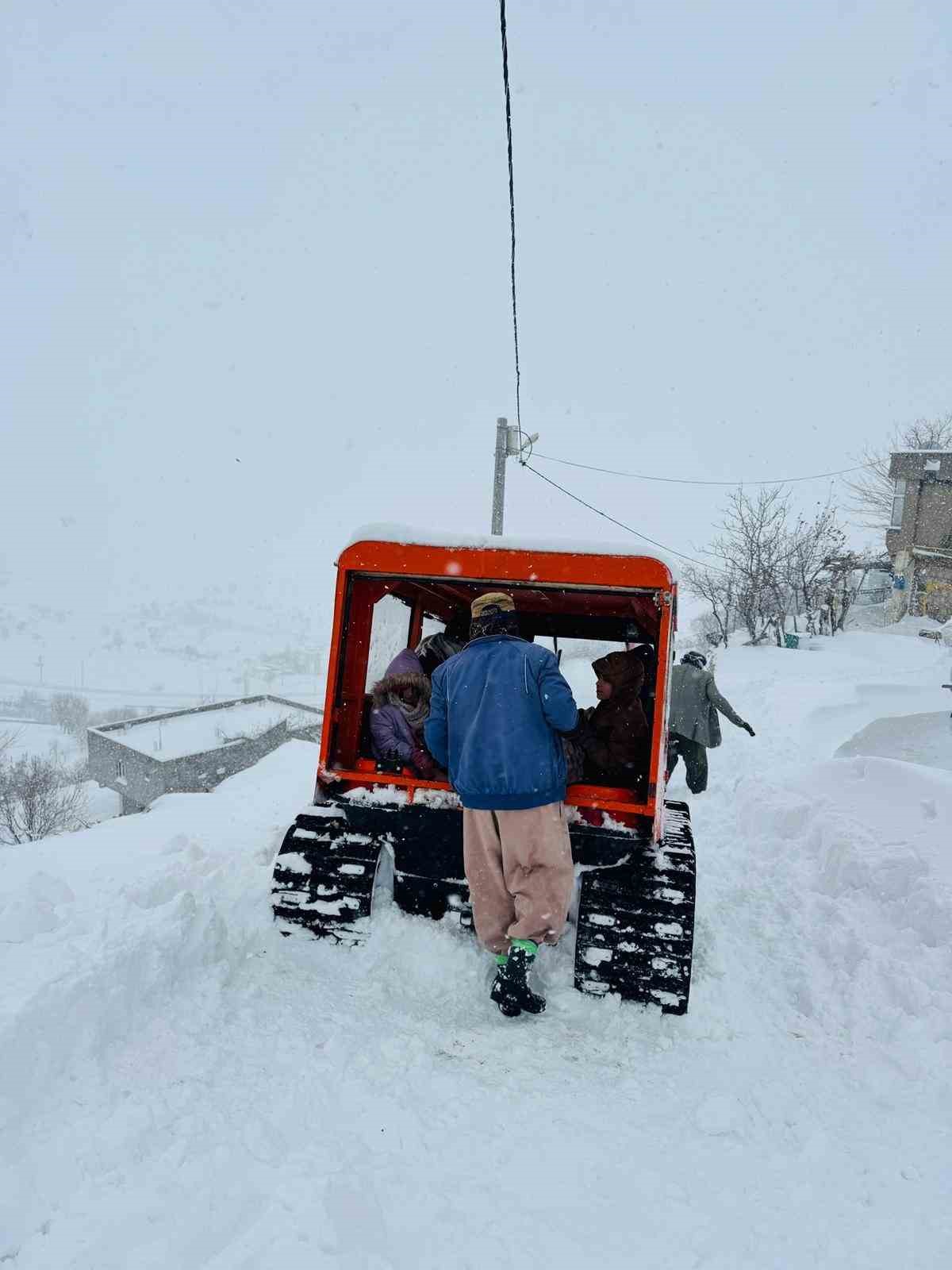 kar tipi soguk dinlemedi afad 400 metre sirtinda tasidi 2 VZ6t6TcD