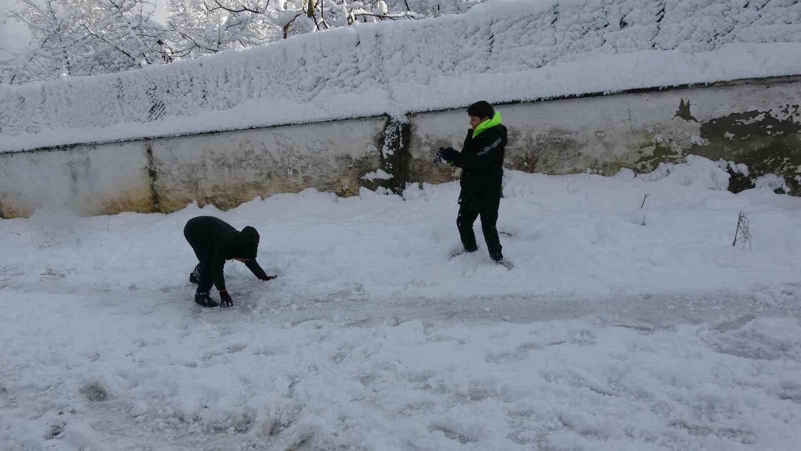 kar trabzonu beyaza burudu 13 zWgWyPfO