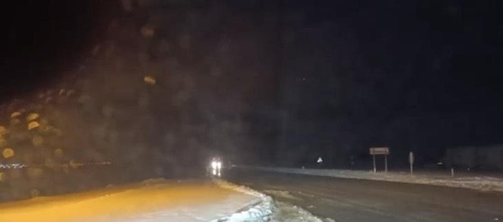 kar ve tipi nedeniyle kapanan kayseri malatya karayolu trafige acildi 2 5vFqVzzp
