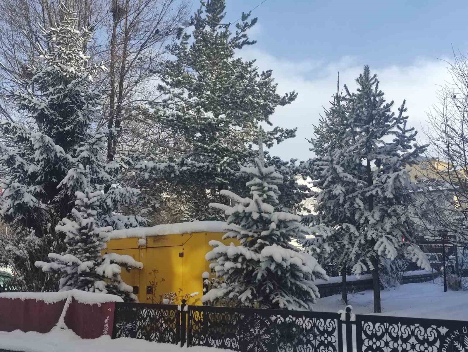 kar yagisi sonrasi kentte kartpostallik goruntuler olustu 6 MC6lfte7