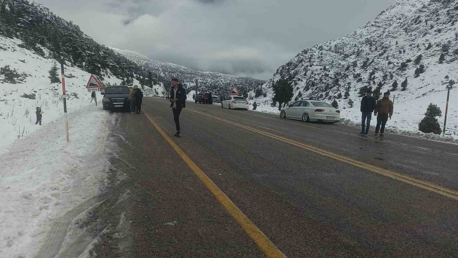 kar yagisini duyan alacabele kostu 0 FfI6aw5Y