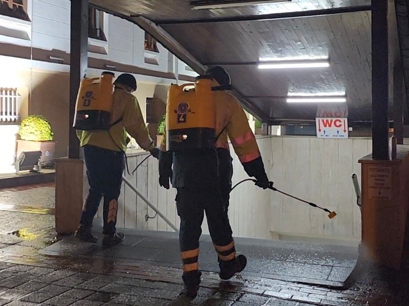 kar yuzunden kapanan 145 mahallenin yolu buyuksehir ekipleri tarafindan acildi 1 peumh31m