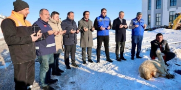 kar-zahmet-degil-rahmet-dediler-sukur-koyunu-kestiler-V8zYUuh1.jpg