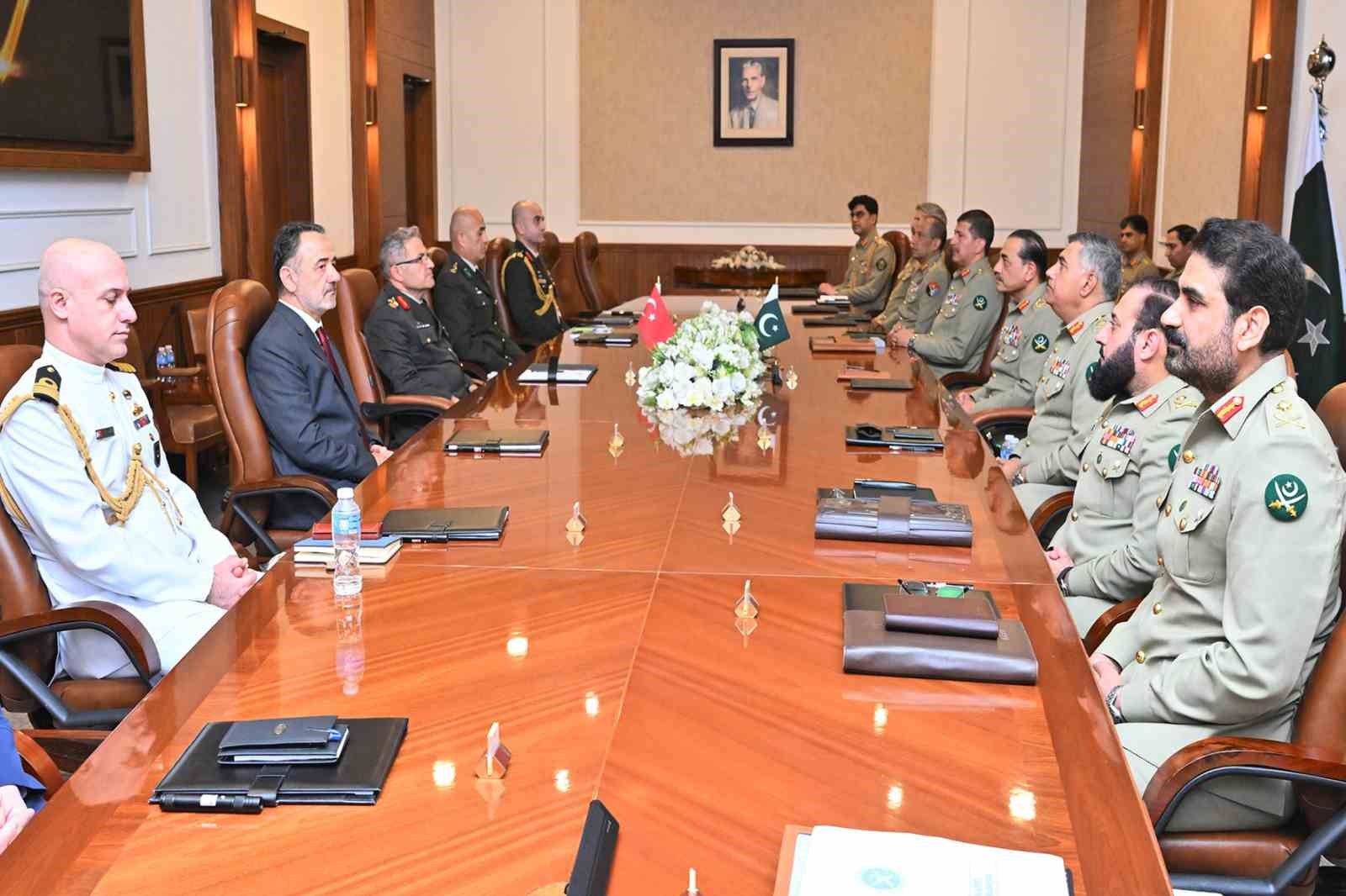 kara kuvvetleri komutani orgeneral tokel pakistanda temaslarda bulundu 3 CSUg5taR