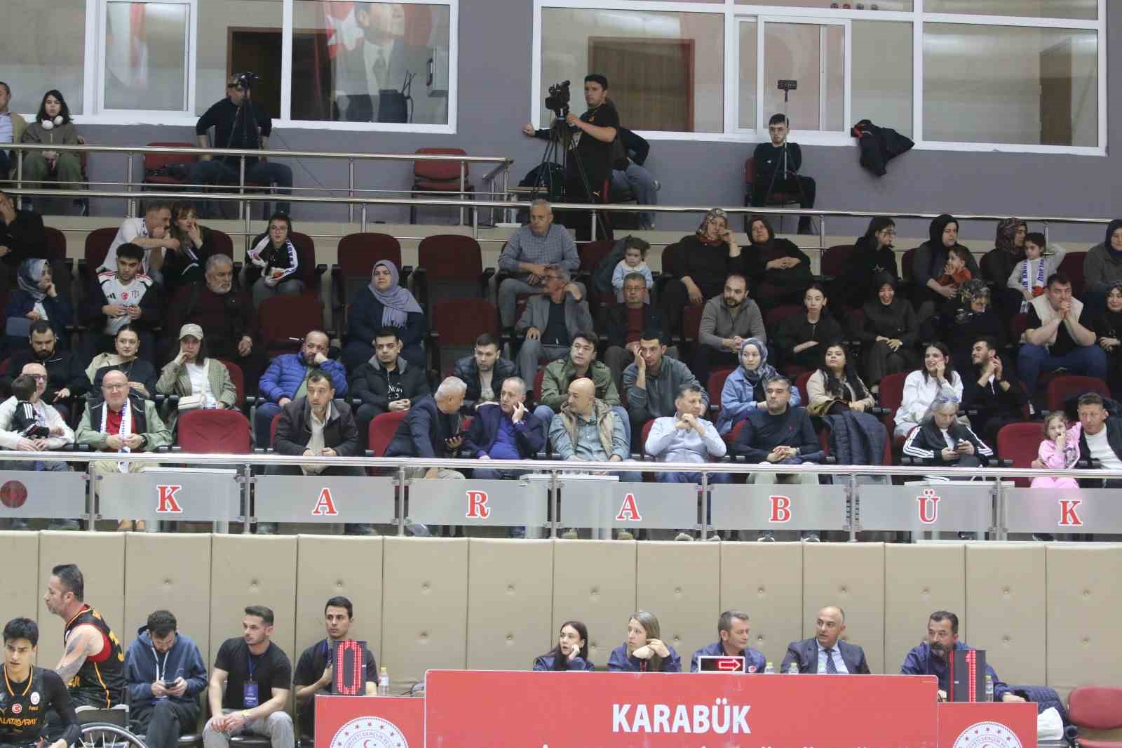 karabuk demir kartal sahasinda galatasaraya maglup oldu 1 T6UBSOPh