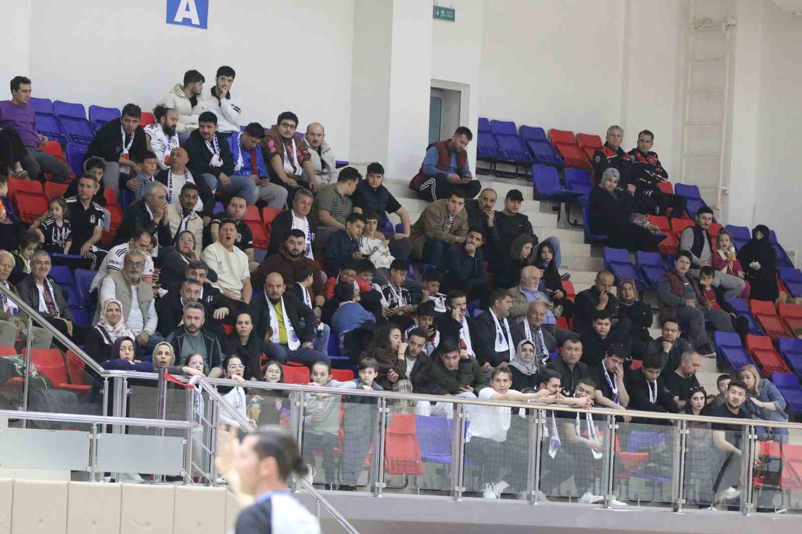 karabuk demir kartal sahasinda galatasaraya maglup oldu 2 Xb7fgpdE