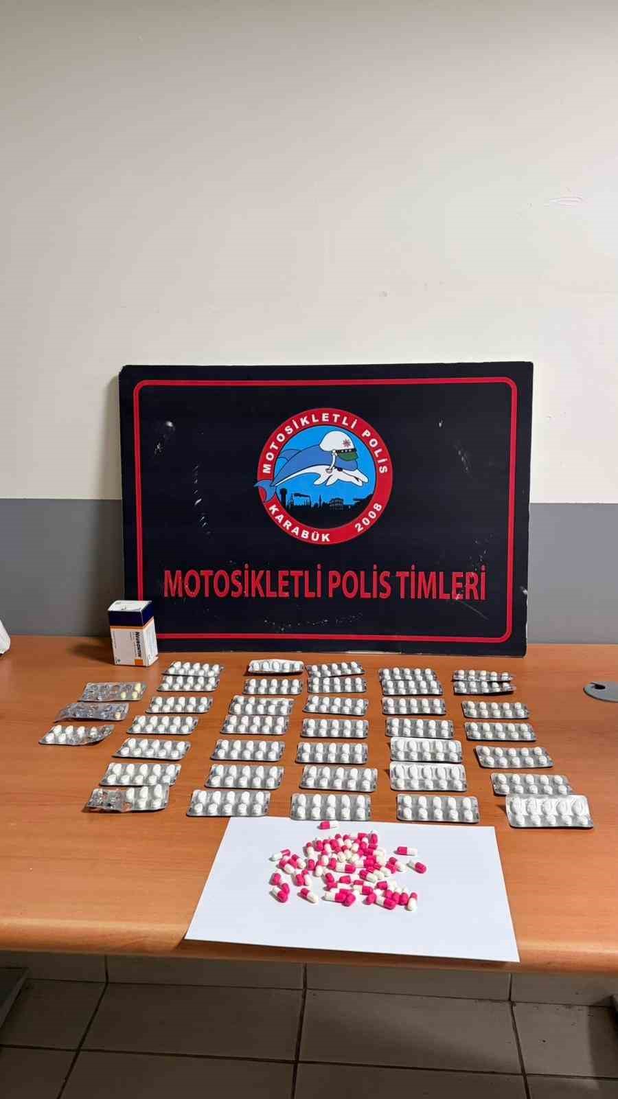 karabukte 15 gunluk asayis bilancosu 47 aranan sahis yakalandi 2 CuKlrpKr