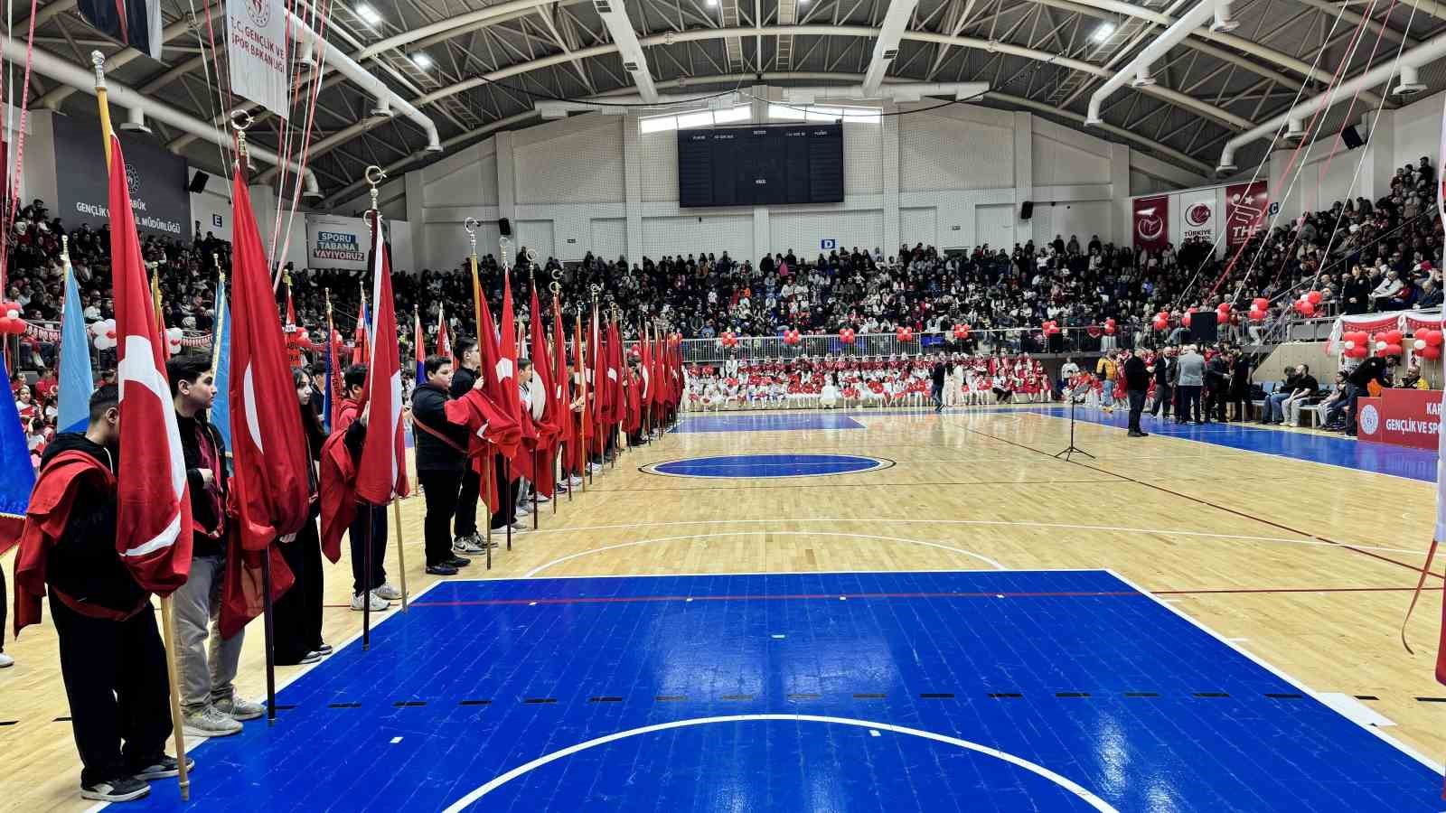 karabukte 23 nisan coskusu spor salonuna sigmadi 1 Y4gcJyqq