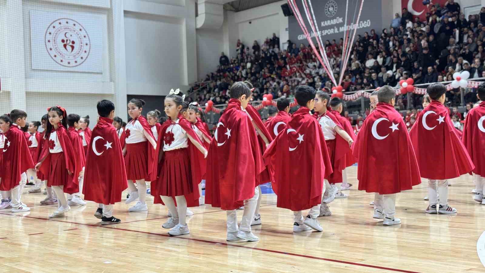 karabukte 23 nisan coskusu spor salonuna sigmadi 8