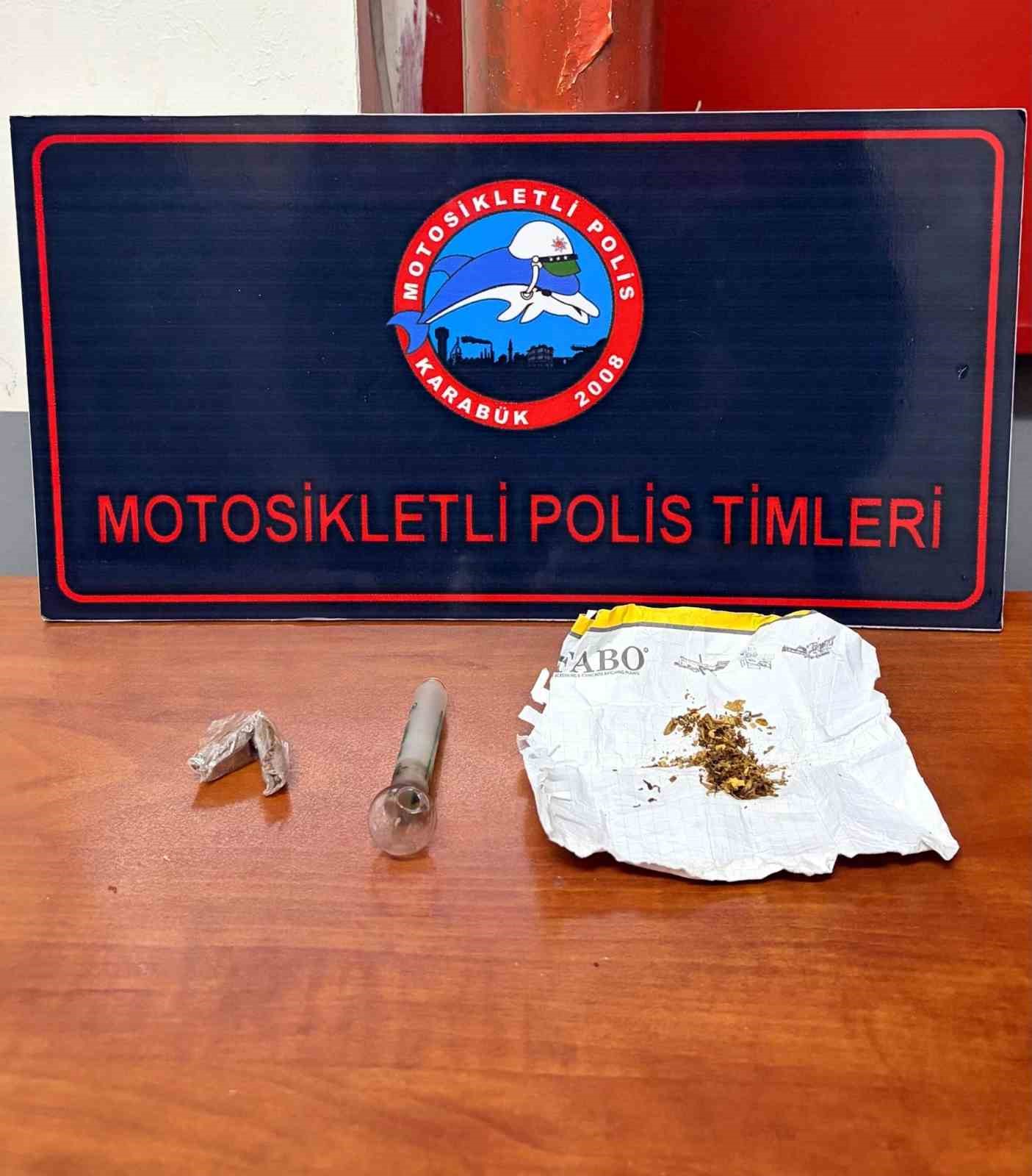 karabukte asayis uygulamalarinda 43 aranan sahis yakalandi 1 ZeXcsytD