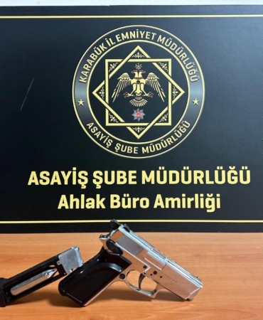 karabukte-asayis-uygulamalarinda-aranan-20-kisi-yakalandi-rqXkfnCF.jpg