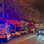karabukte-dehset-esinin-bogazini-keserek-oldurdu-PjD4A1zQ.jpg