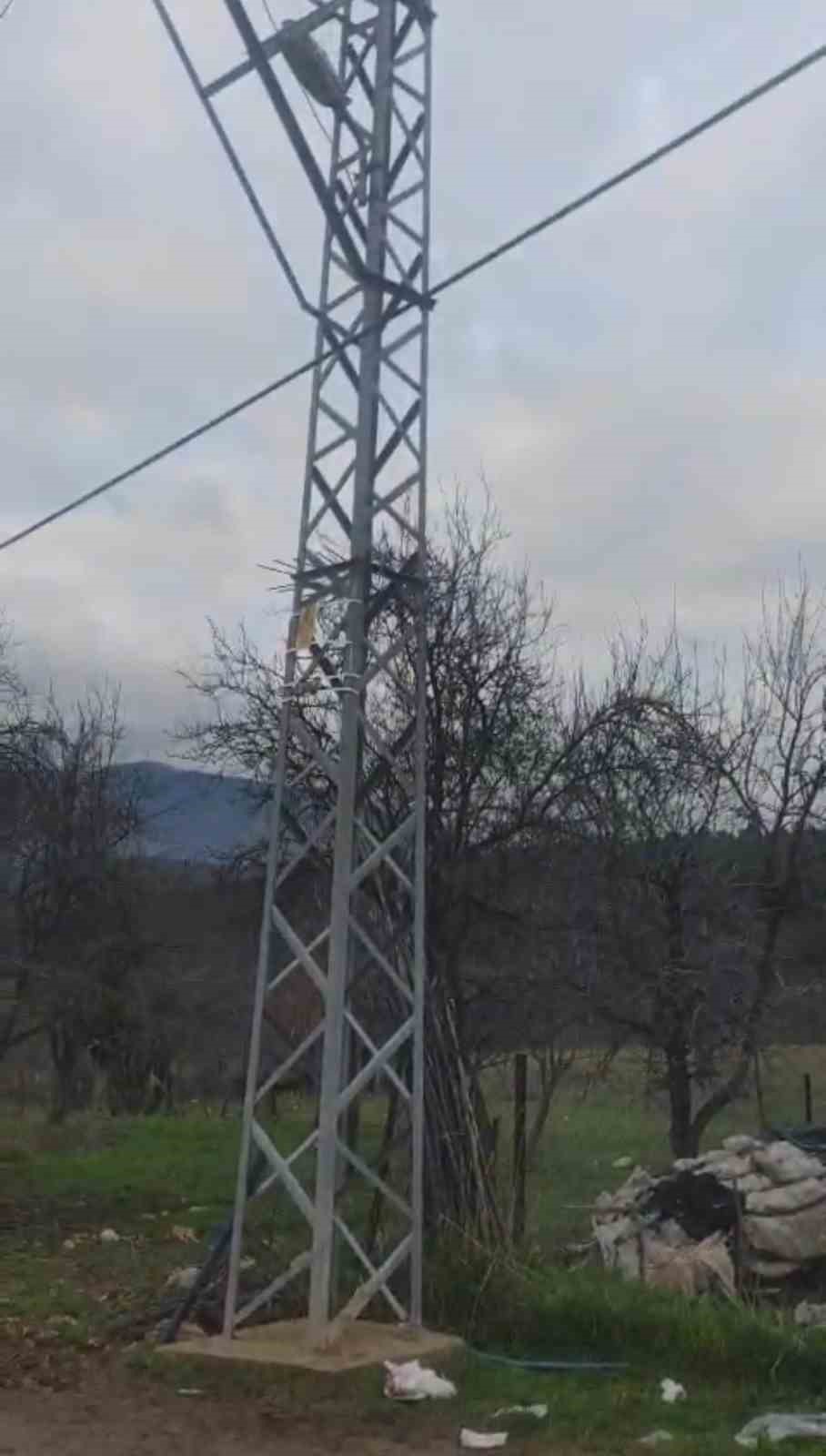 karabukte elektrik akimina kapilan isci hayatini kaybetti 1 qHEi2V7P