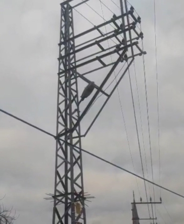 karabukte-elektrik-akimina-kapilan-isci-hayatini-kaybetti-XmMP27Zm.jpg