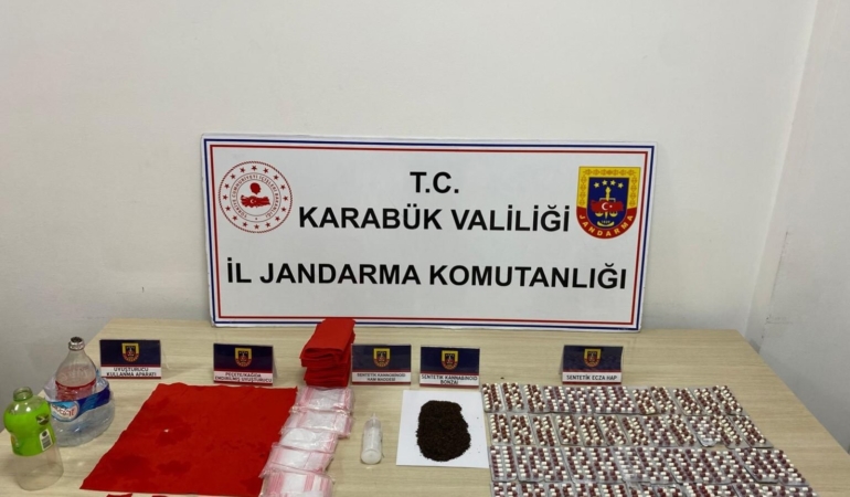 karabukte-jandarmadan-uyusturucu-operasyonu-6-supheli-gozaltinda-WI7Nq23D.jpg