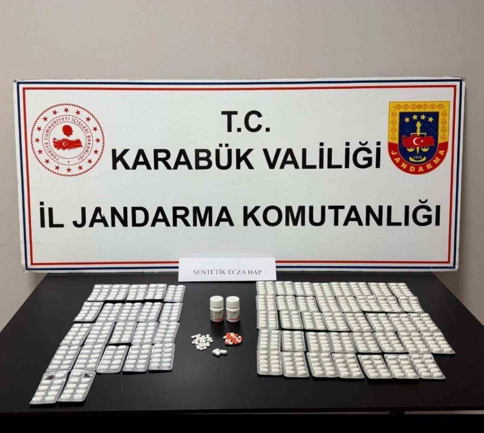karabukte kacak elektronik sigara ve uyusturucu operasyonu 0 jiJJyjNr
