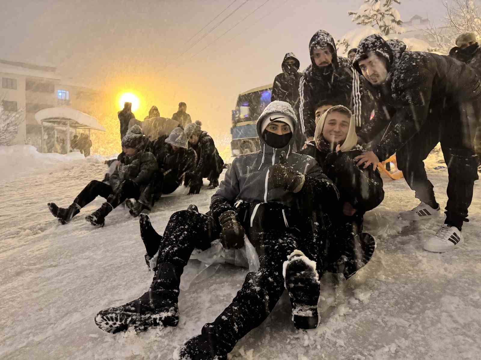 karabukte kar cilesi ve eglence bir arada 5 Kekp1ZM3
