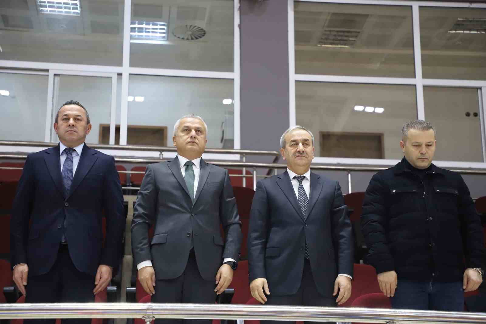 karabukte okul sporlari gencler basketbol grup musabakalari basladi 2 LINw3giU