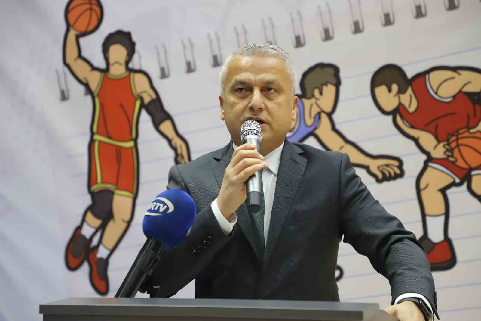 karabukte okul sporlari gencler basketbol grup musabakalari basladi 3 f4Heb6LY
