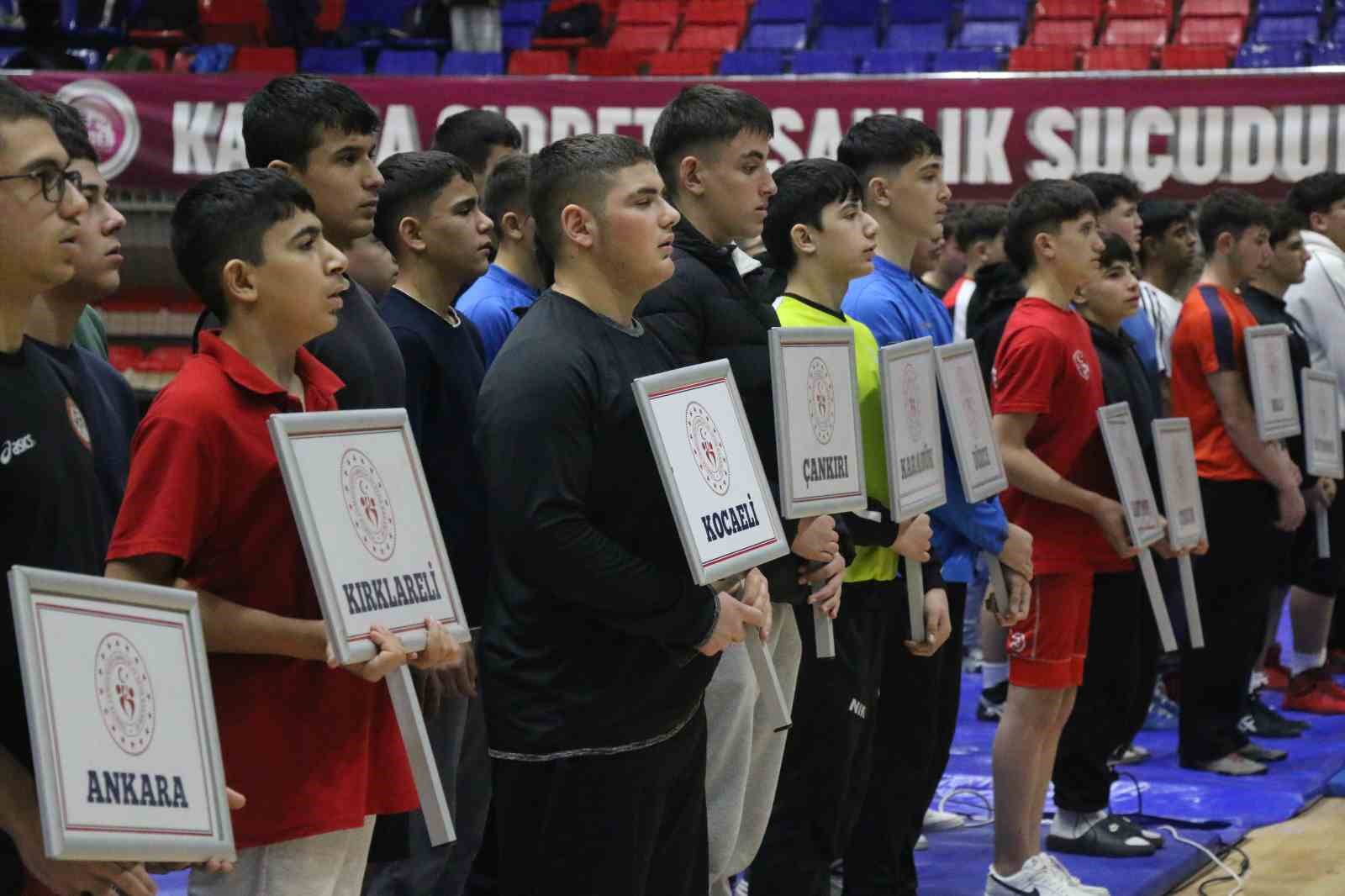 karabukte okul sporlari gures grup musabakalari basladi 1 4DYzpsy6