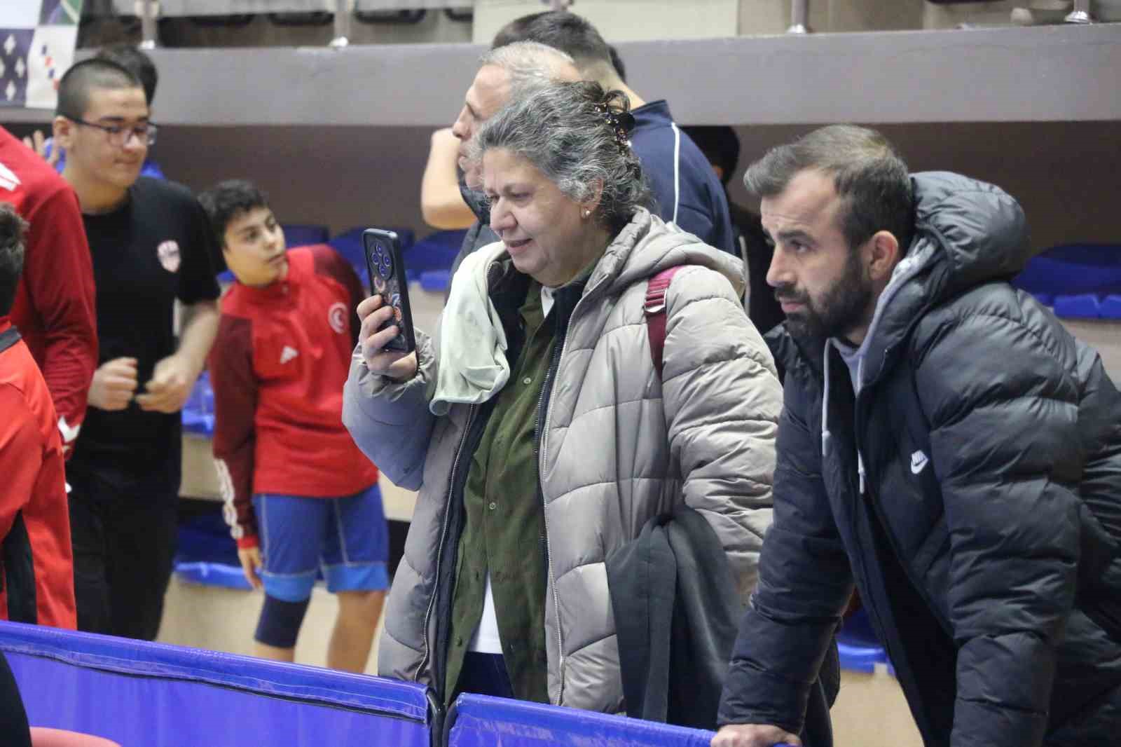 karabukte okul sporlari gures grup musabakalari basladi 6 S8qRgibr