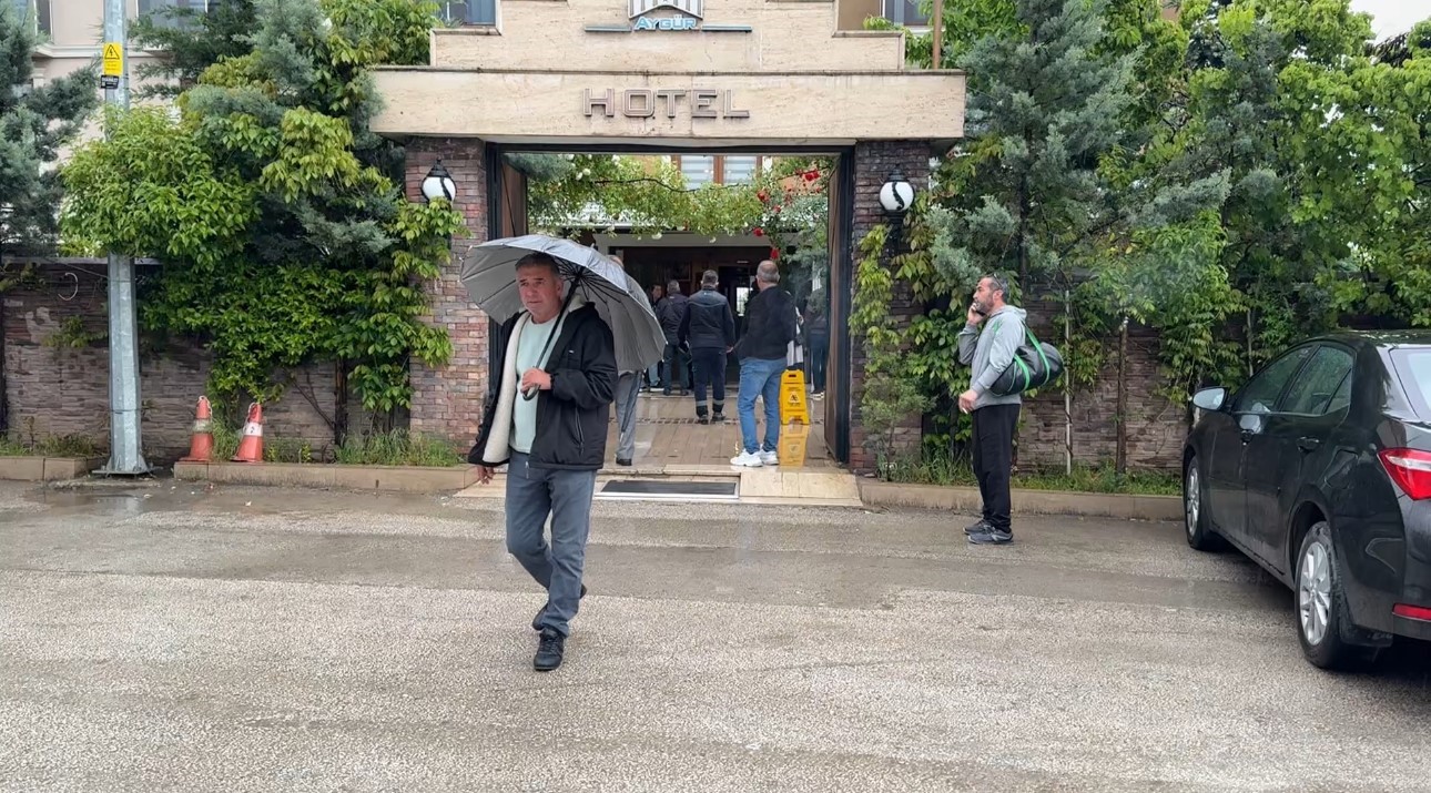karabukte otelde dogal gaz kacagi cok sayida kisi hastaneye kaldirildi 5 NKbJbIhs