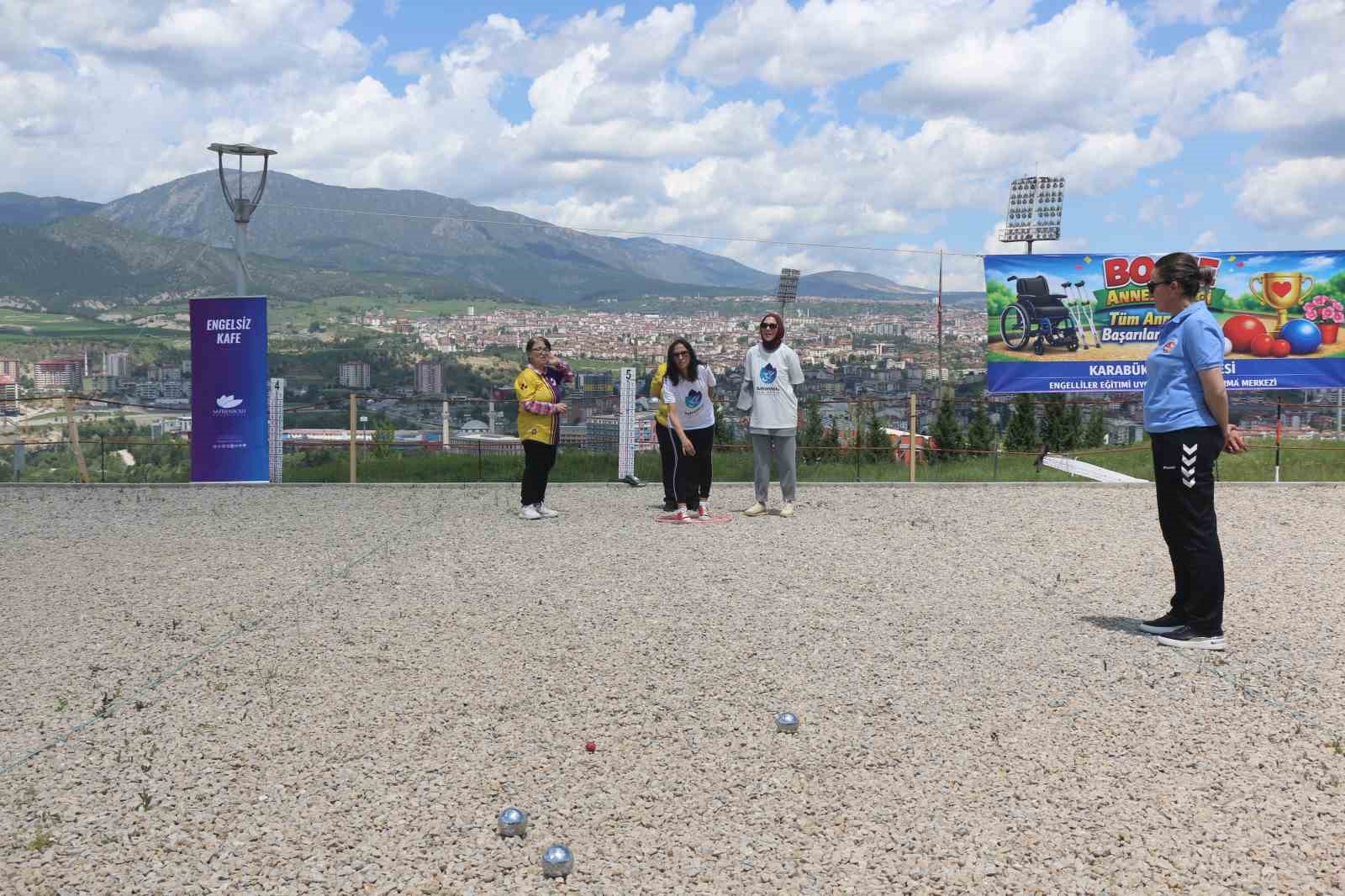 karabukte ozel cocuk anneleri bocce etkinliginde bulustu 4 3LHgItrt