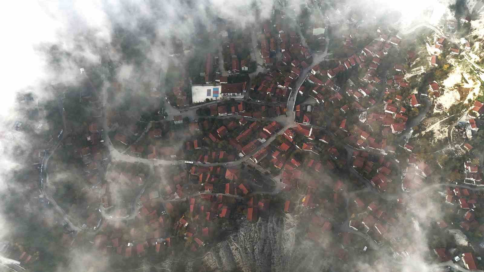 karabukte sehir merkezini kaplayan sis dronla goruntulendi 8 CepJi9yp