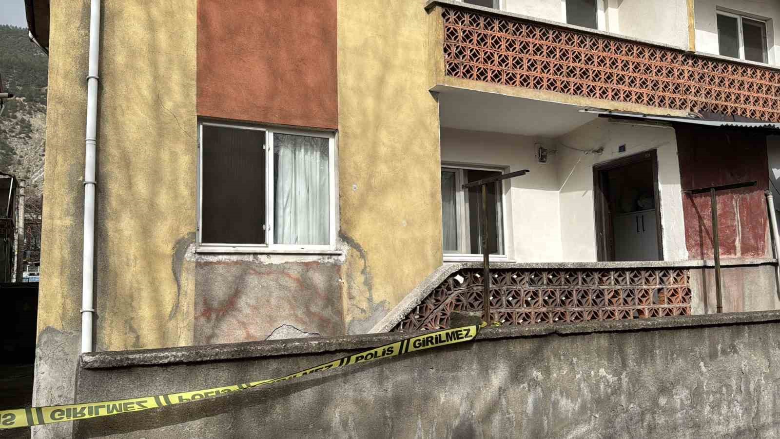 karabukte soba faciasi karbonmonoksitten etkilenen cift hastaneye kaldirildi 1 XJ69dQME