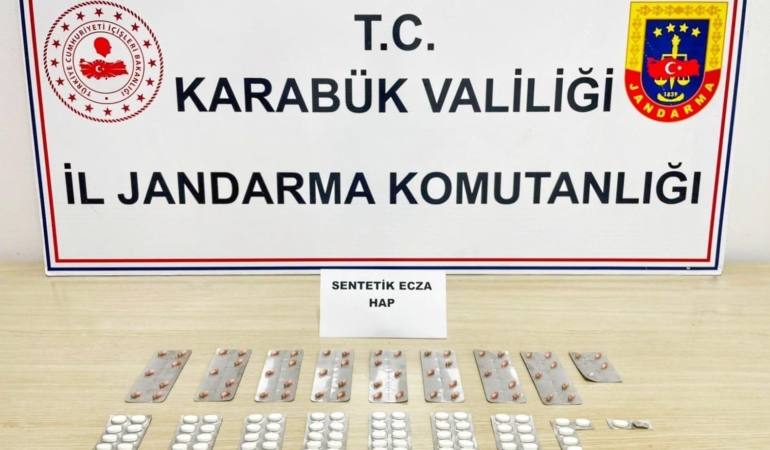 karabukte-uyusturucu-operasyonu-151-sentetik-hap-ele-gecirildi-2bIXyi8Y.jpg