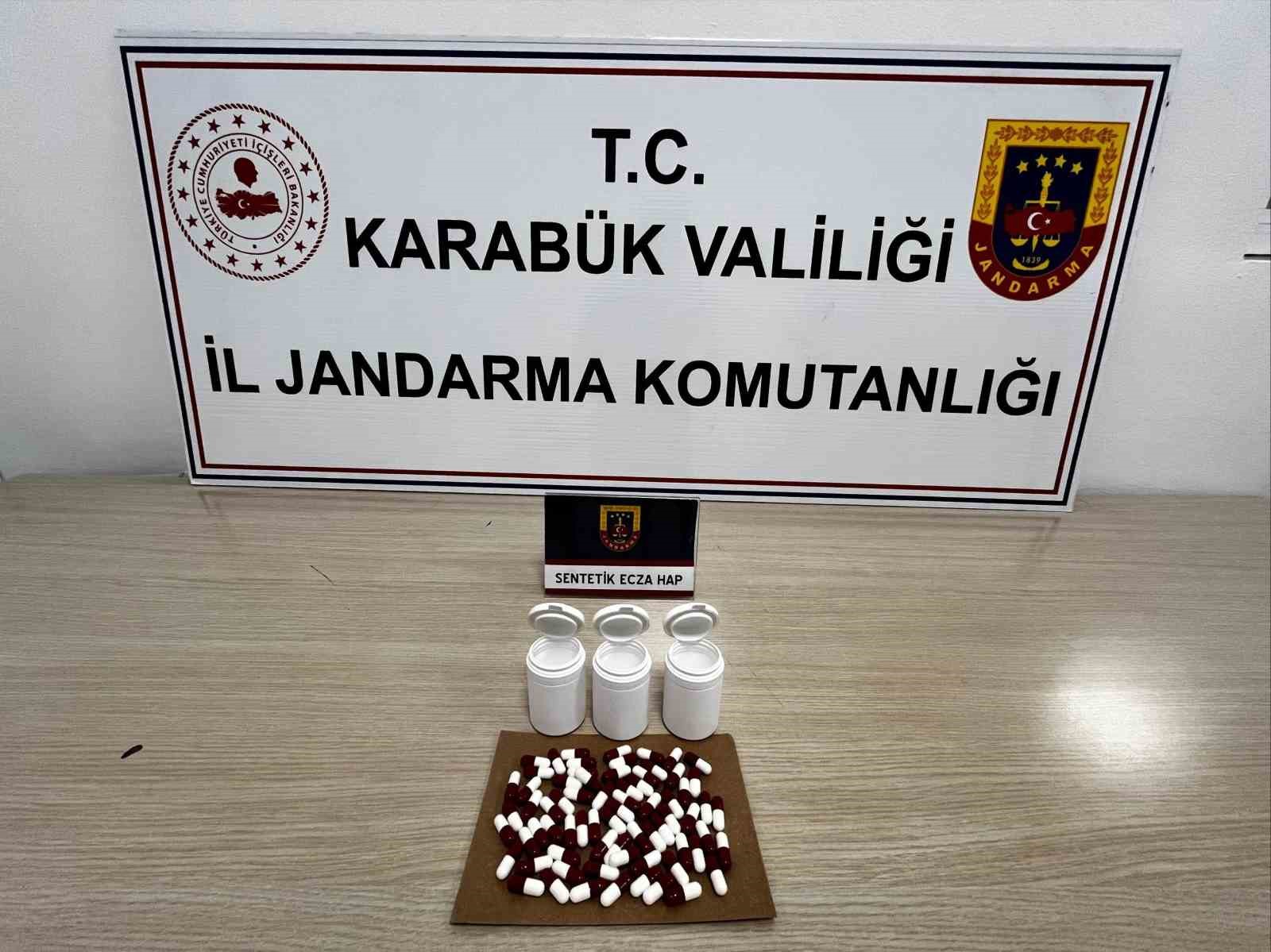 karabukte uyusturucu operasyonu 5 gozalti 1 eRyf1dMA
