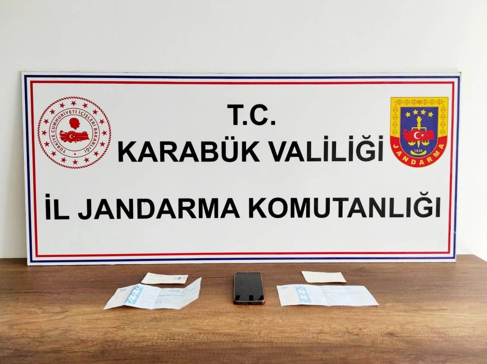 karabukte uyusturucu ve tefecilik operasyonu 1 W8BcUedl