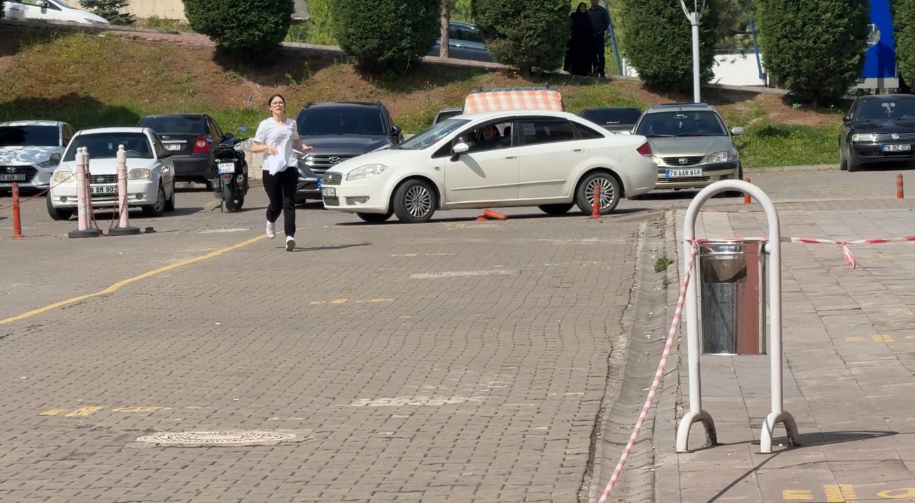 karabukte yks heyecani 20 saniyeyle sinava yetisemedi 1 yDABvhAG