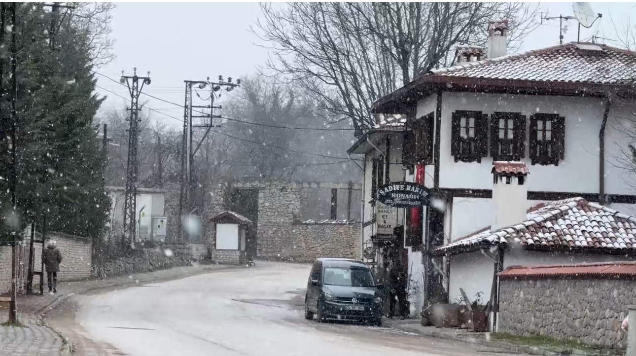 karabukun yuksek kesimlerinde kar yagisi yeniden basladi 2 NKKCvsYy