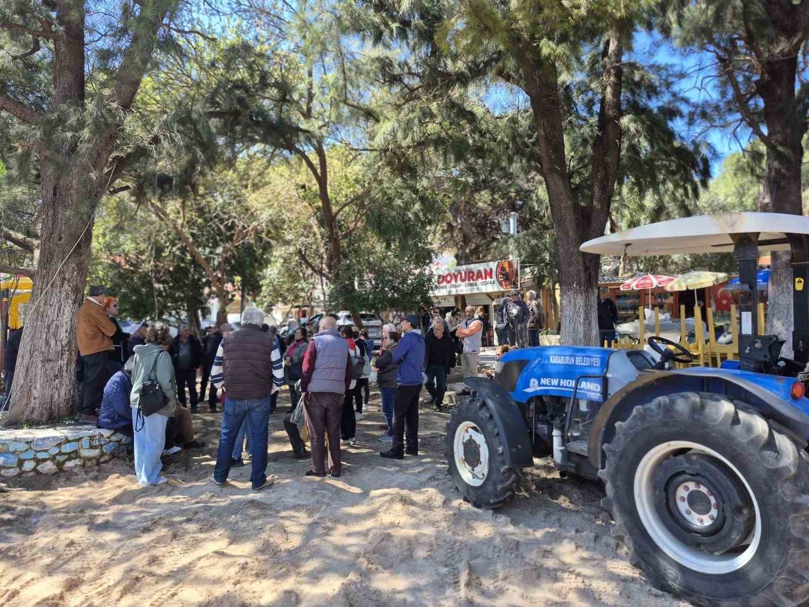karaburunda nergis cay bahcesinin cocuk parki yapilmasi protesto edildi 1 jSPdY82M