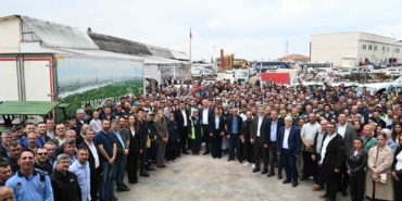 karacabey-belediyesi-personeli-bayramlasti-UiMnGMhX.jpg