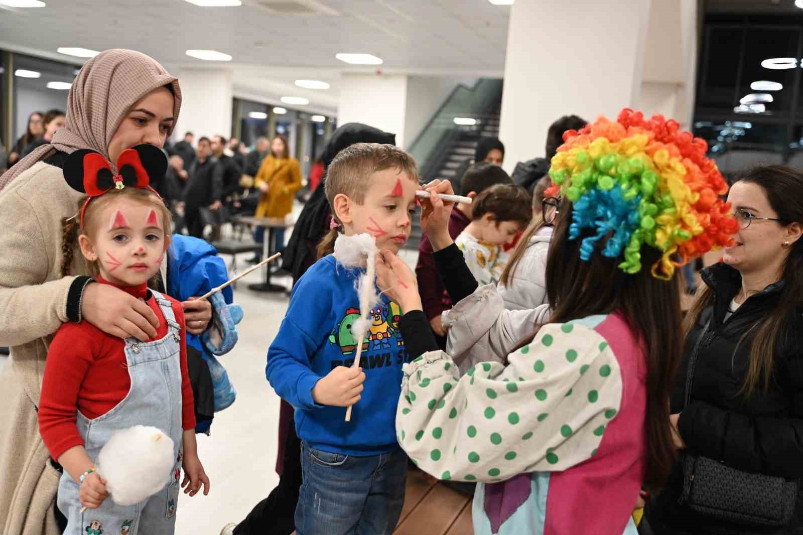 karacabey belediyesinden cocuklara unutulmaz somestr soleni 3 lL1uEHkj