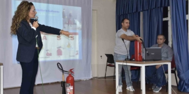 karacabey-belediyesinden-ogrencilere-yangin-egitimi-KTjbzIDb.jpg