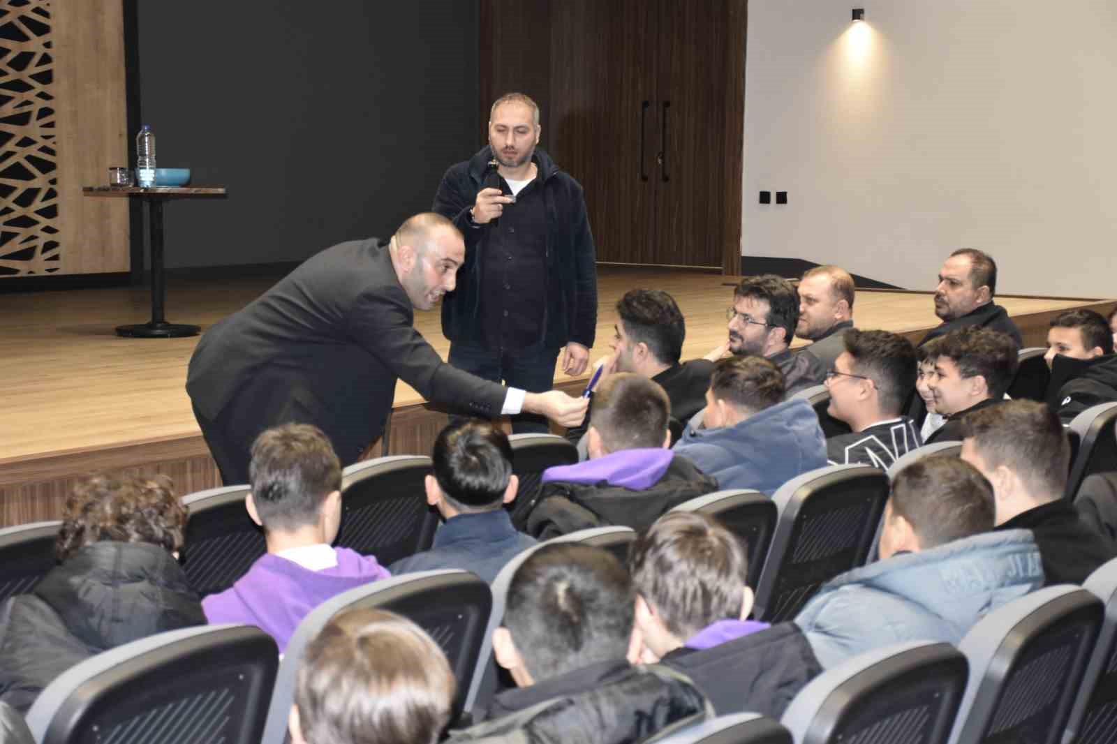 karacabey belediyesinden sinav surecindeki ogrencilere destek 4