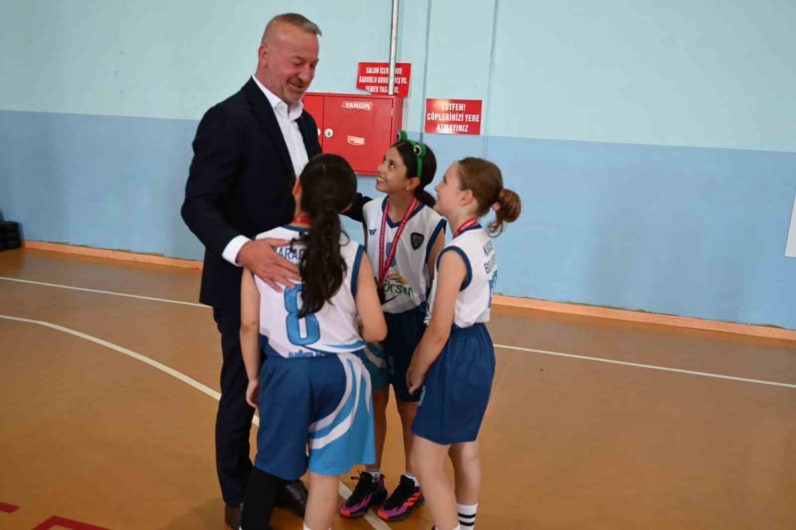 karacabey belediyesporda kupa sevinci 2 ucTNFA6y