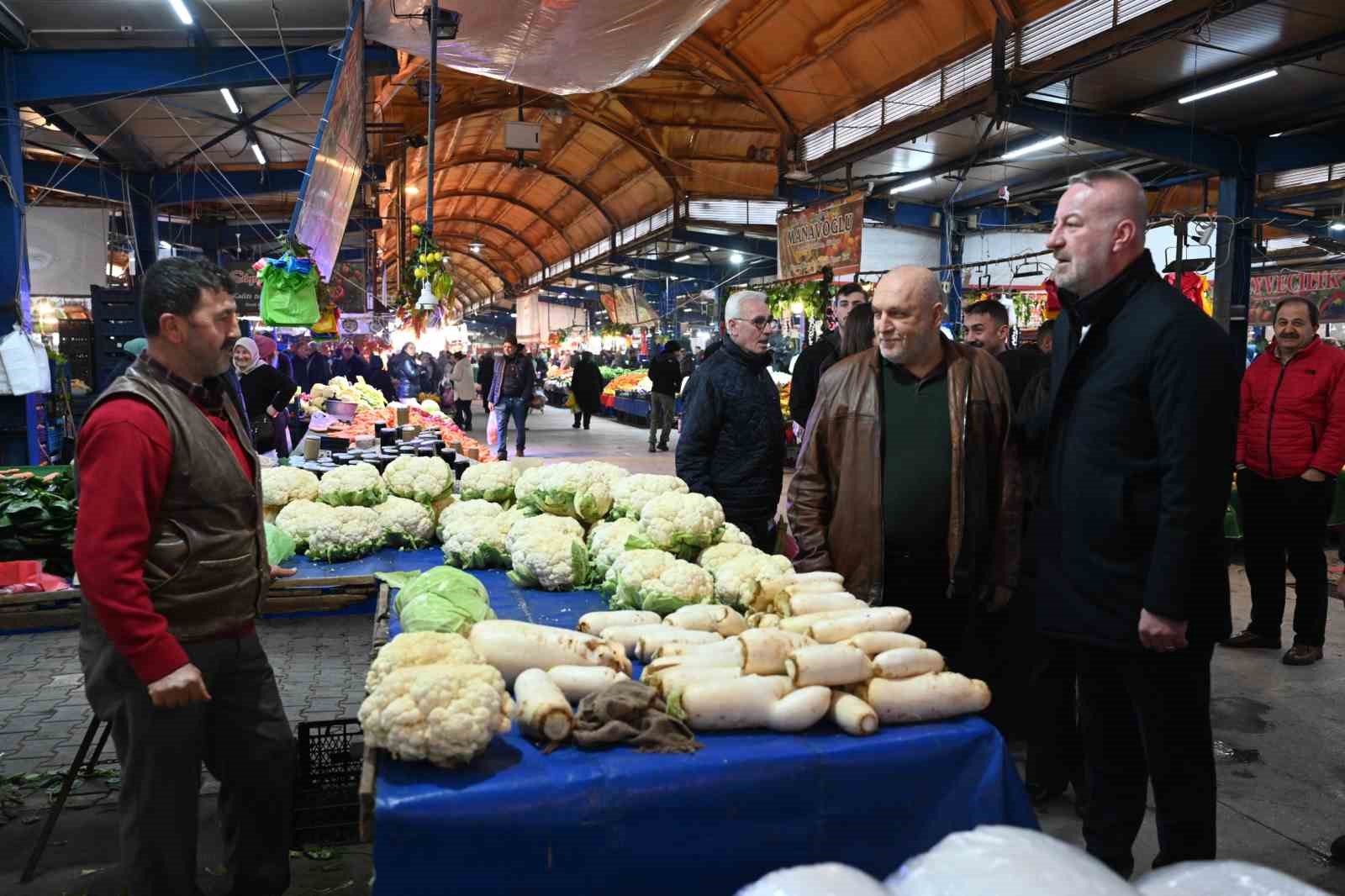 karacabeyde belediyecilik sahada yapiliyor 3