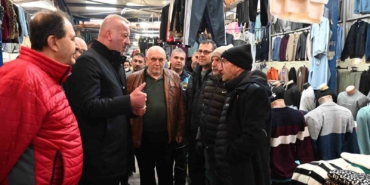 karacabeyde-belediyecilik-sahada-yapiliyor-uuFhNH7D.jpg